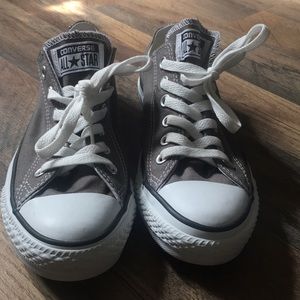 Grey Converse All Star. unisex size 8 women 6 men